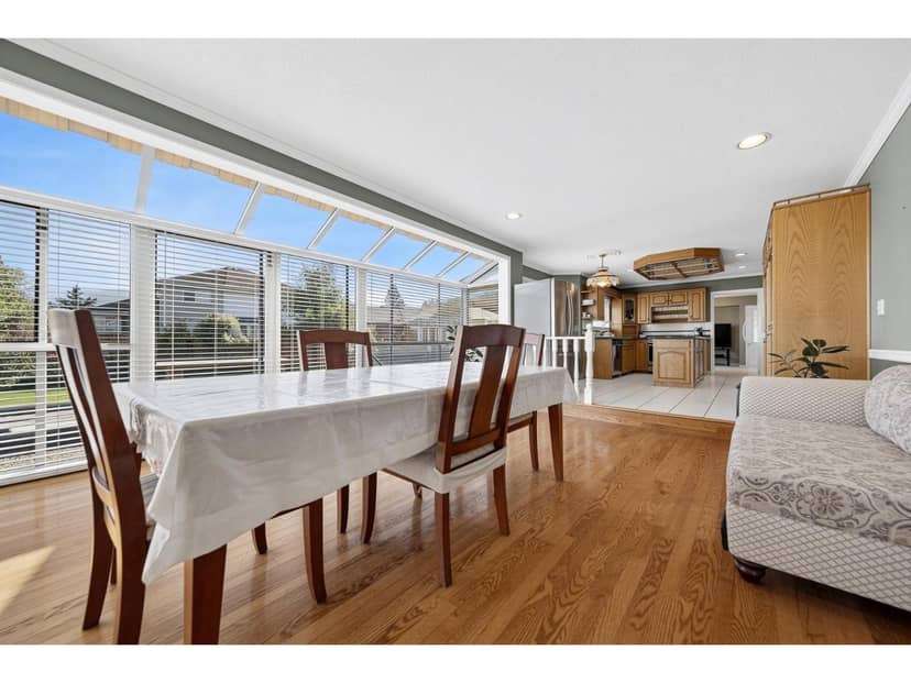 6973 COACH LAMP DRIVE, Sardis West Vedder, Chilliwack, photo 2