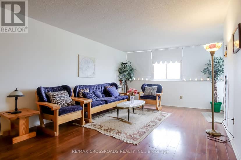 606 - 3151 Bridletowne Circle — photo 13 of 37