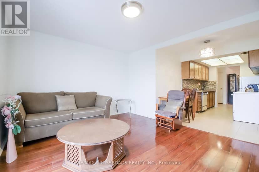 606 - 3151 Bridletowne Circle — photo 20 of 37