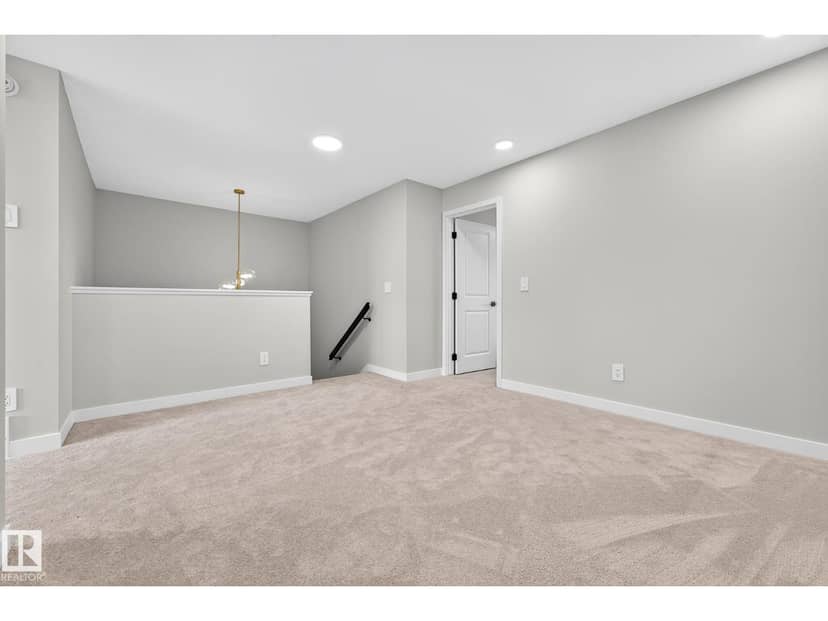 8307 Kiriak LO SW — photo 20 of 40