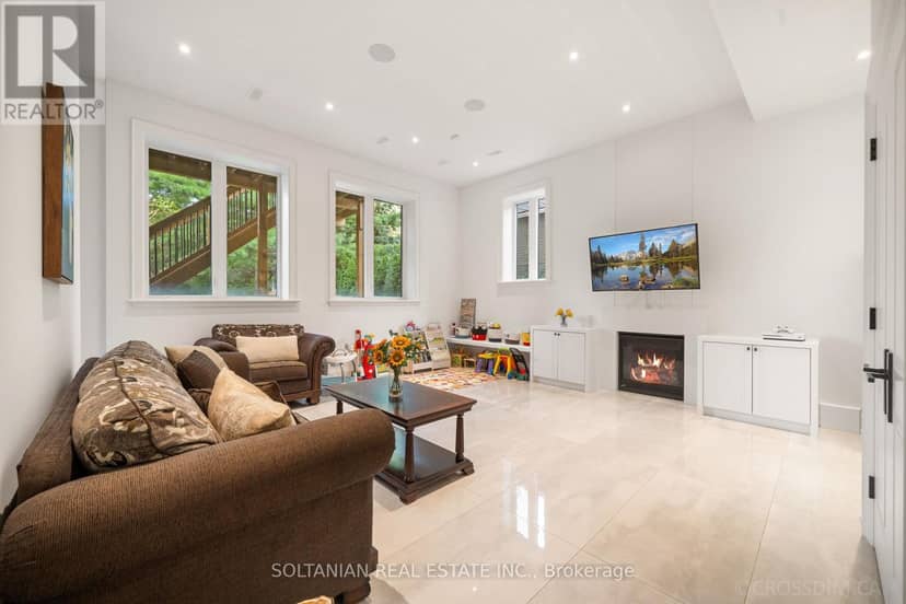 15 Calvin Avenue — photo 37 of 40