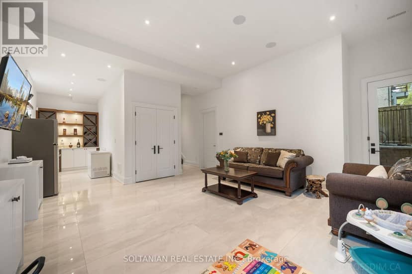 15 Calvin Avenue — photo 38 of 40