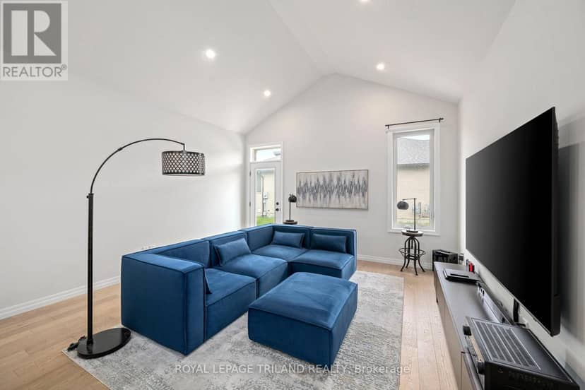 2 Evylean Court — photo 17 of 36