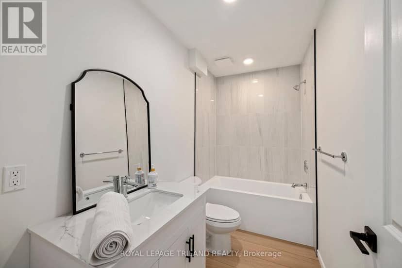2 Evylean Court — photo 6 of 36