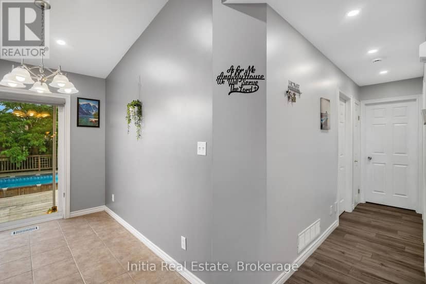 1412 Katella Avenue — photo 32 of 40