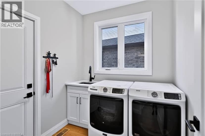 13B CUMBERLAND Street — photo 18 of 40