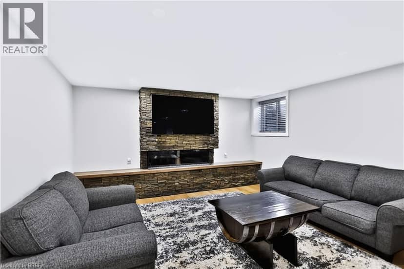 13B CUMBERLAND Street — photo 32 of 40