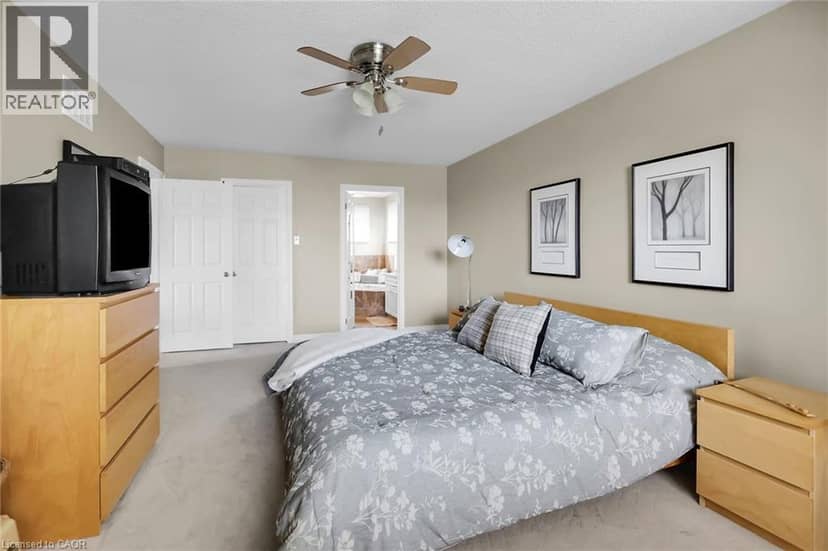 5134 OAKWOOD Avenue — photo 18 of 37
