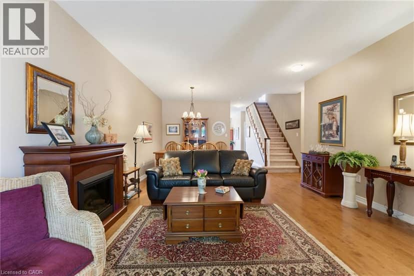 310 SOUTHBROOK Drive Unit# 17 — photo 7 of 37