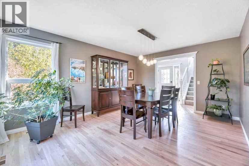 304 Cambridge Place, Strathmore, photo 5