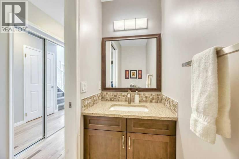 304 Cambridge Place — photo 16 of 40