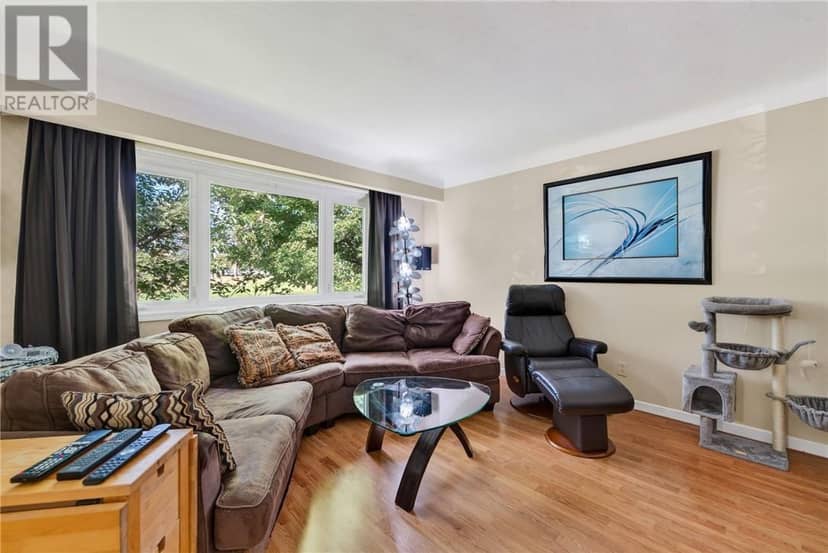 20 Coulson Street — photo 19 of 40