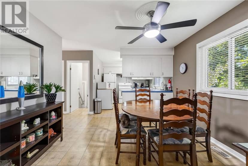 20 Coulson Street — photo 9 of 40