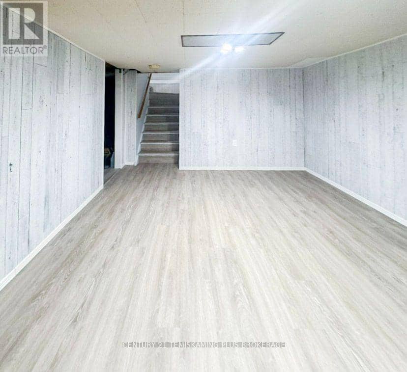 88 Katherine Street — photo 16 of 21