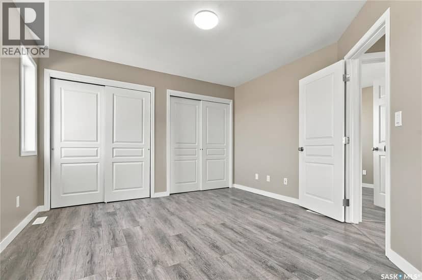 255 McBeth CRESCENT — photo 23 of 40
