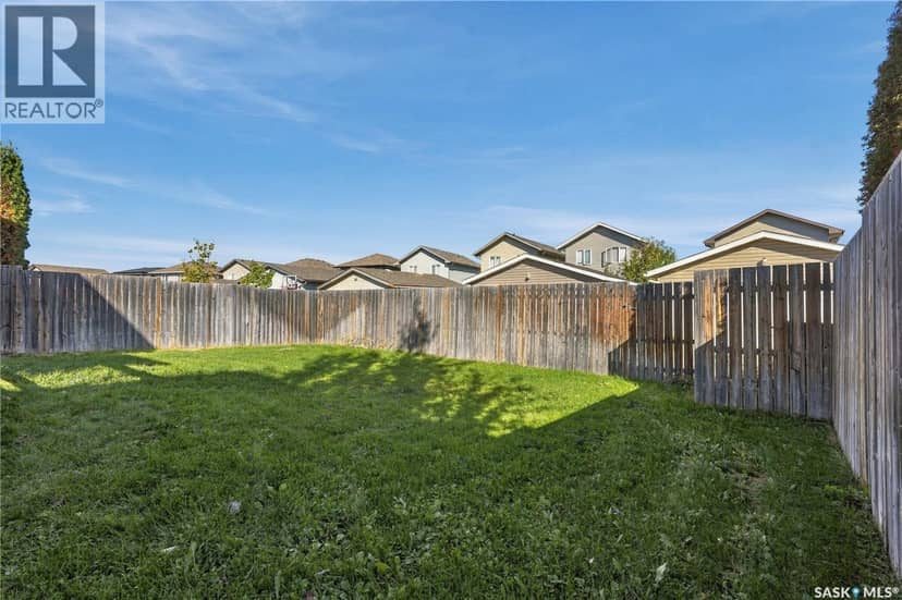 255 McBeth CRESCENT — photo 35 of 40