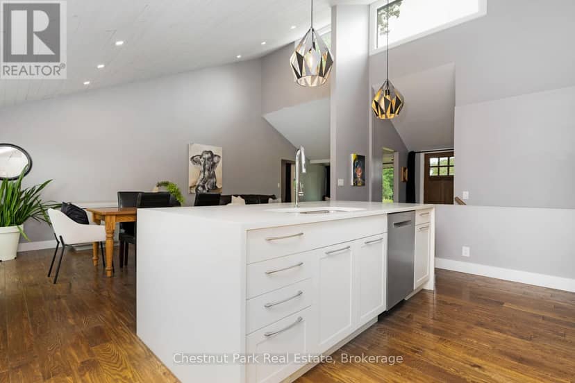 2890 Concession 10 N Nottawasaga, Clearview, photo 8