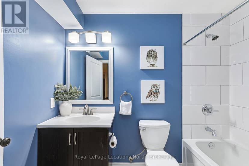 121 Mary Street — photo 33 of 40