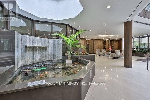 C-Ph 10 - 211 Saint Patrick Street, Toronto, photo 5