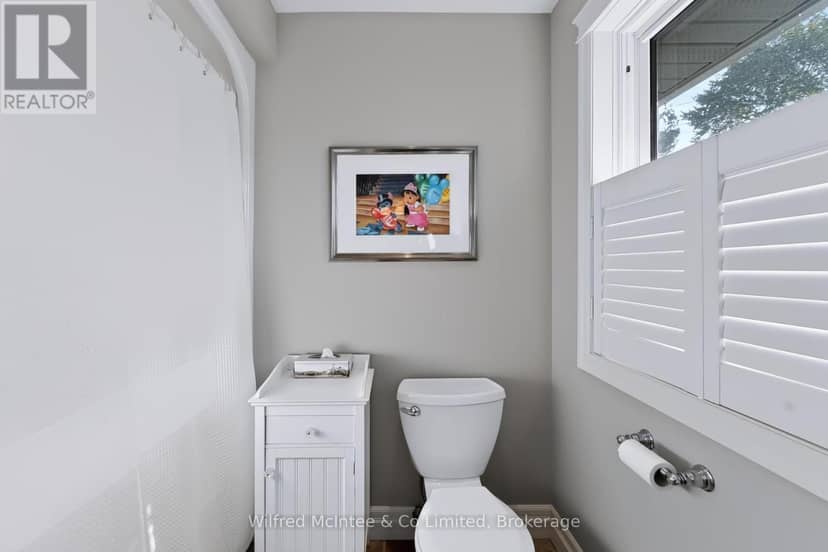 313 Westwood Drive — photo 34 of 40