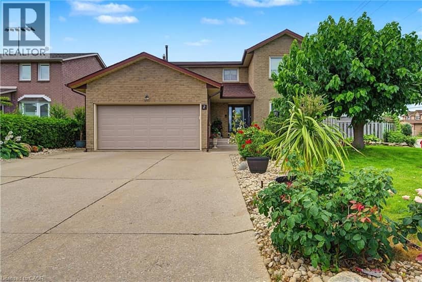 2 CRESTHAVEN Drive — photo 1 of 40