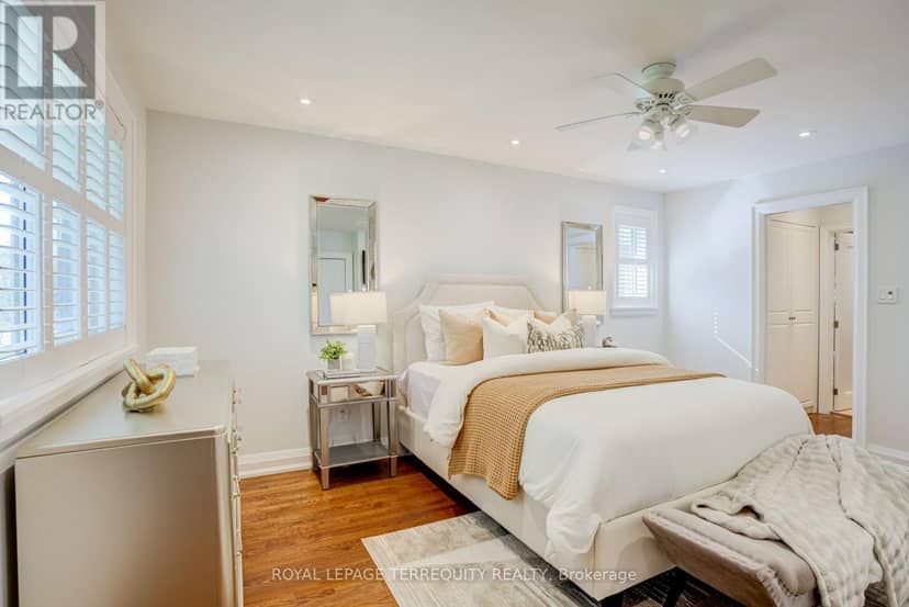 258 Guildwood Parkway — photo 30 of 40