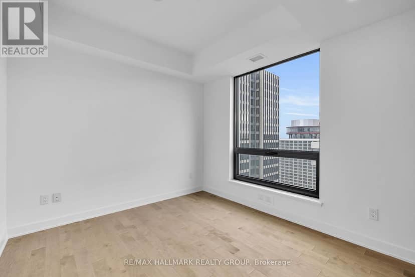 2604 - 340 Queen Street — photo 23 of 40