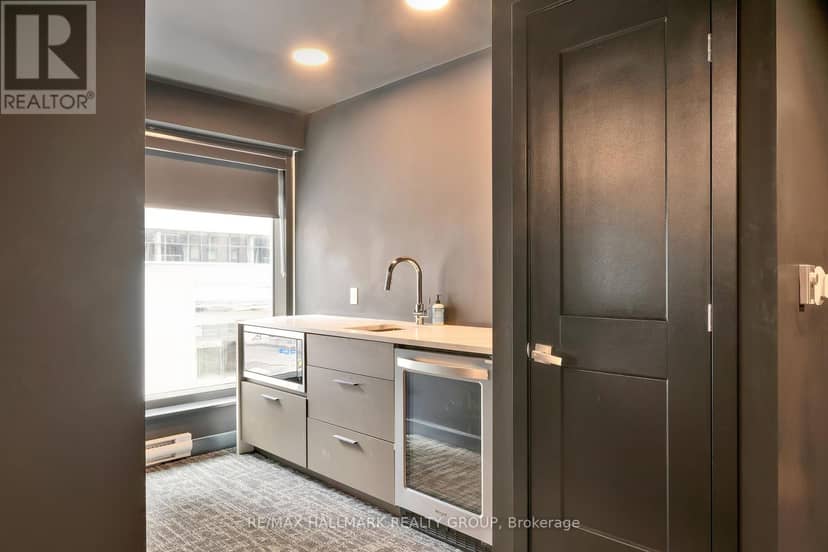 406 - 340 Queen Street — photo 40 of 40