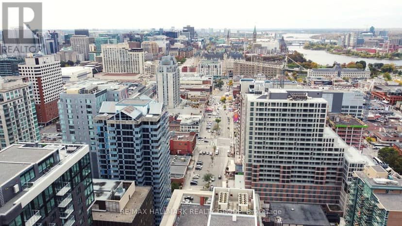 2503 - 160 George Street — photo 2 of 40