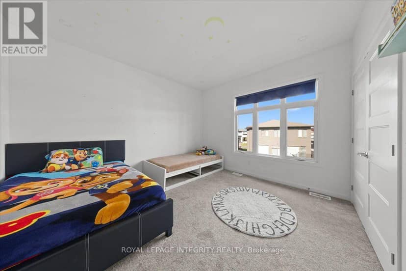 6 Rutile Street — photo 26 of 40