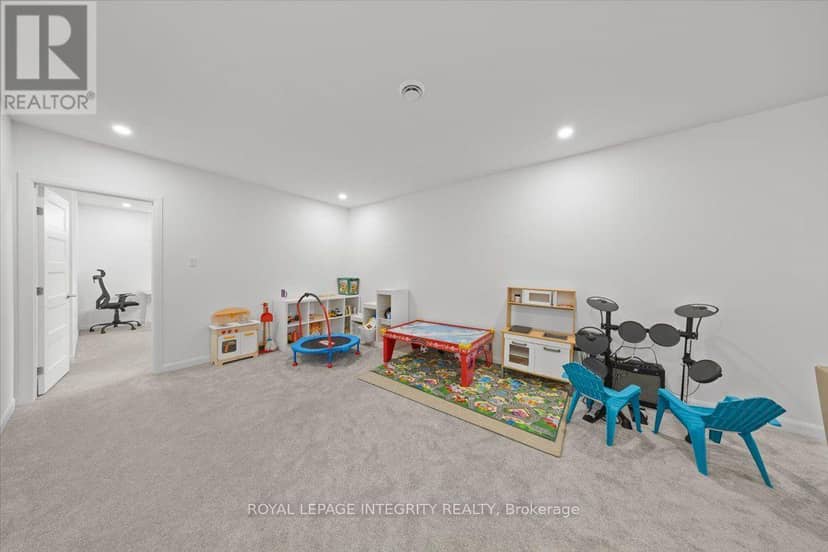 6 Rutile Street — photo 36 of 40