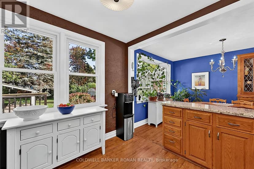 72 Queen Street — photo 11 of 36