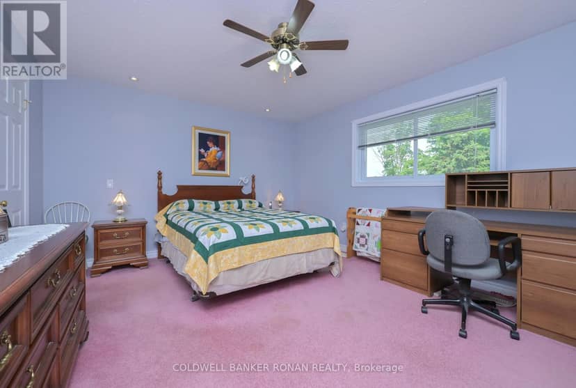 28 Fisher Drive — photo 13 of 39