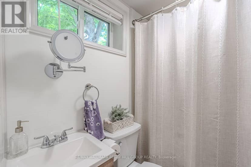 828 Dominion Avenue — photo 18 of 29