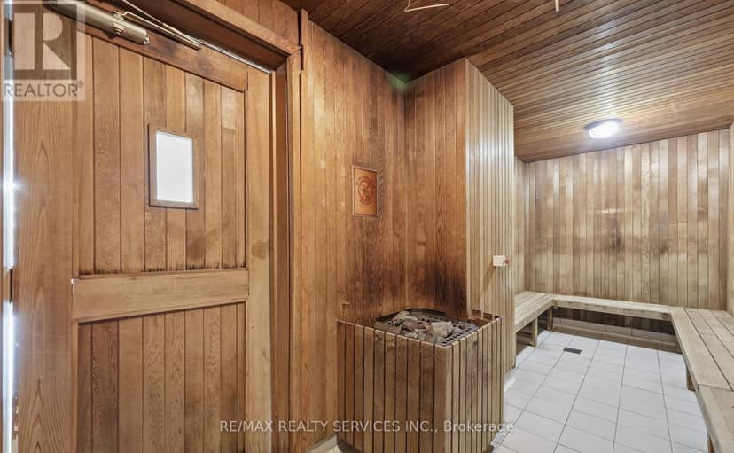 1806 - 4099 Brickstone Mews — photo 15 of 17