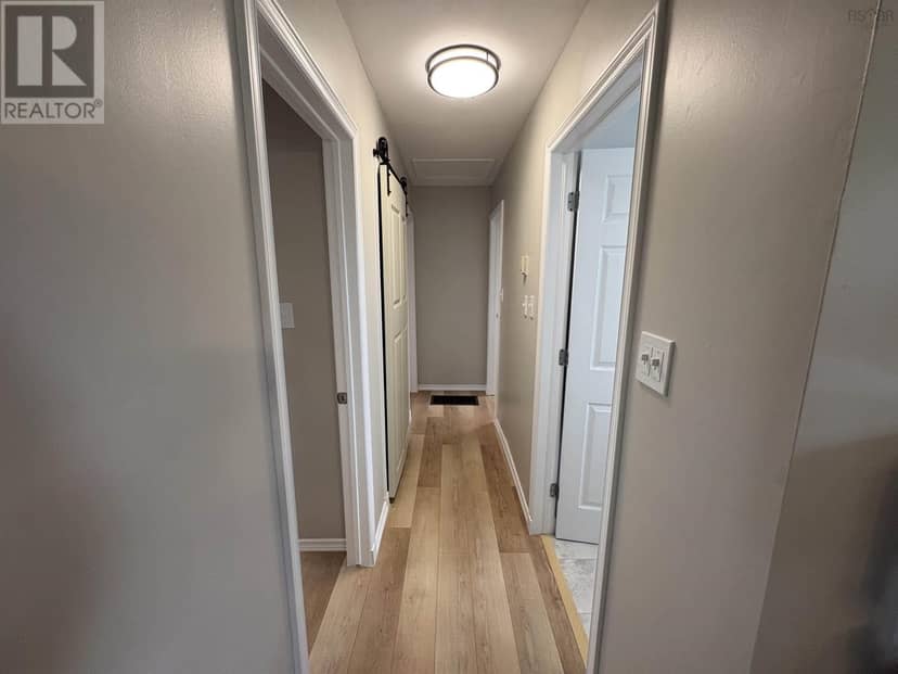 2049 Frasers Mountain Road — photo 11 of 18