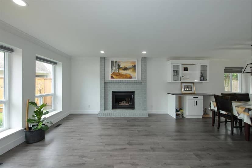 6049 133A STREET, Surrey, photo 2