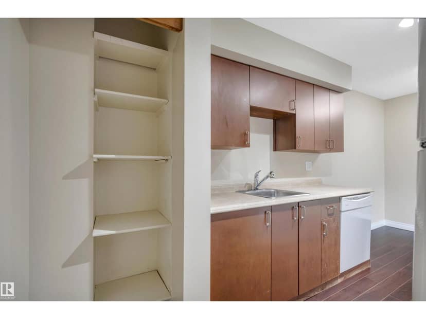 #8 14130 80 ST NW — photo 14 of 38