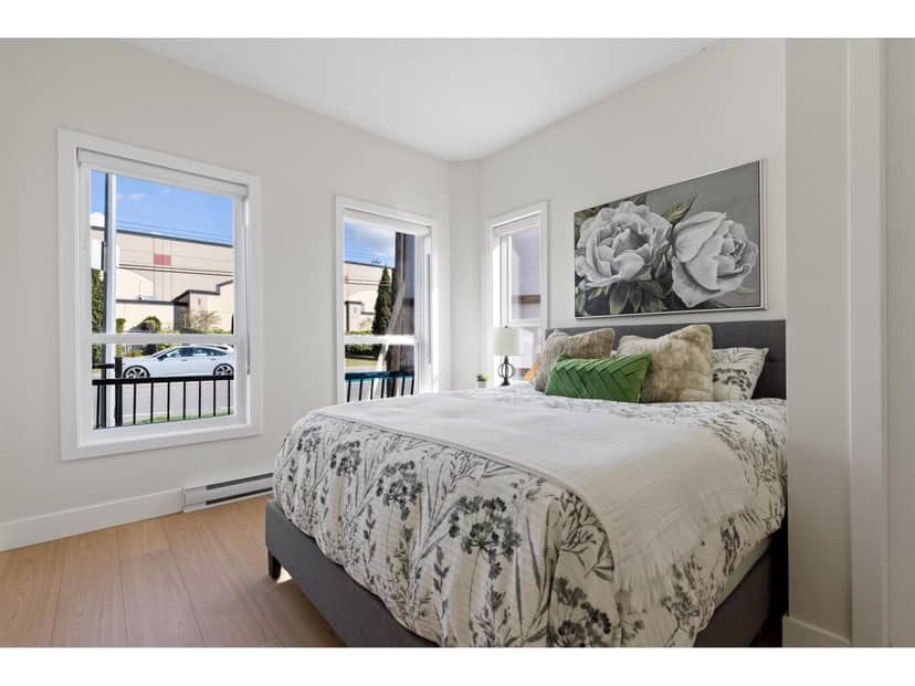 2 31981 CORAL AVENUE, Abbotsford, photo 5