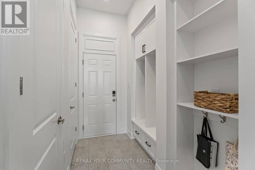 614 Newlove Street — photo 15 of 40