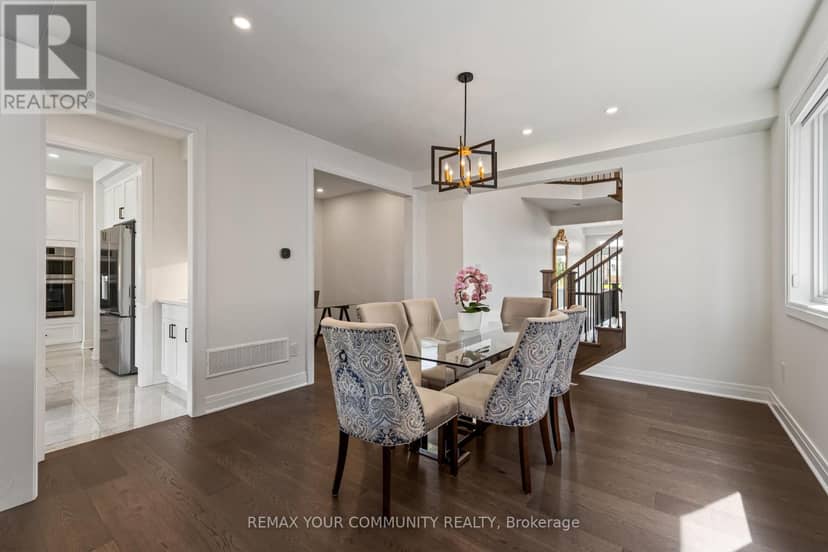 614 Newlove Street — photo 11 of 40