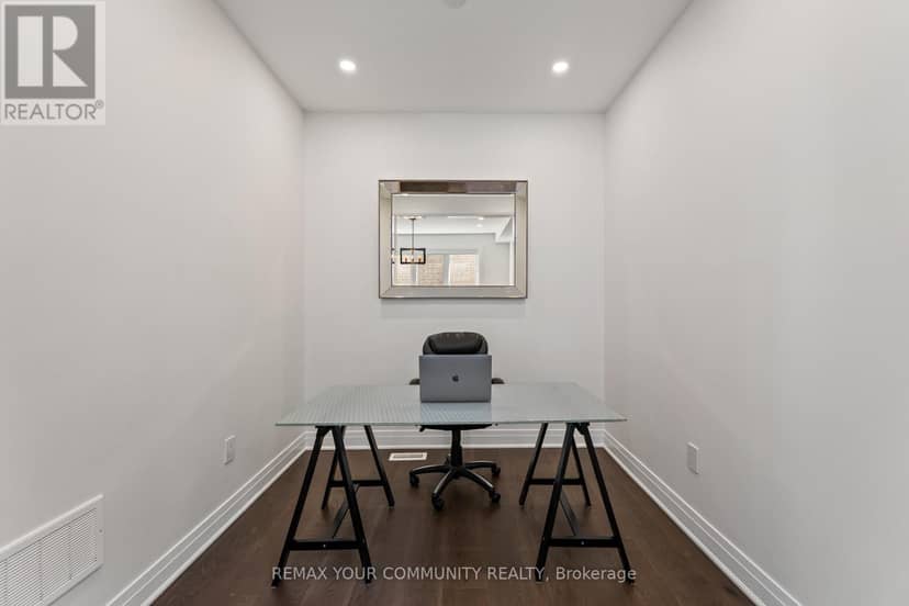 614 Newlove Street — photo 14 of 40