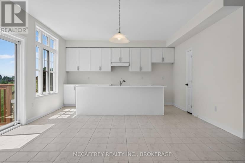 103 Gildersleeve Boulevard — photo 13 of 40