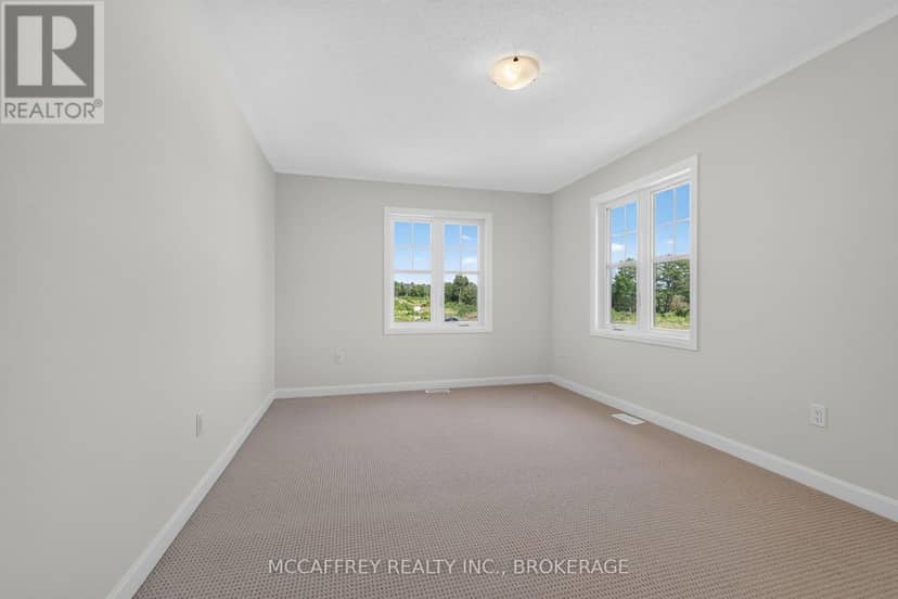 103 Gildersleeve Boulevard — photo 34 of 40