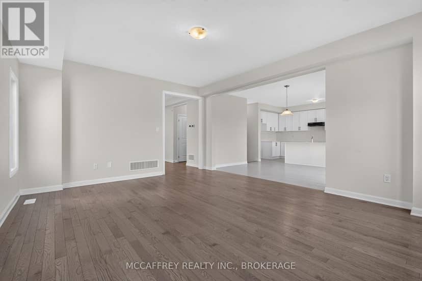 117 Windermere Boulevard — photo 12 of 40