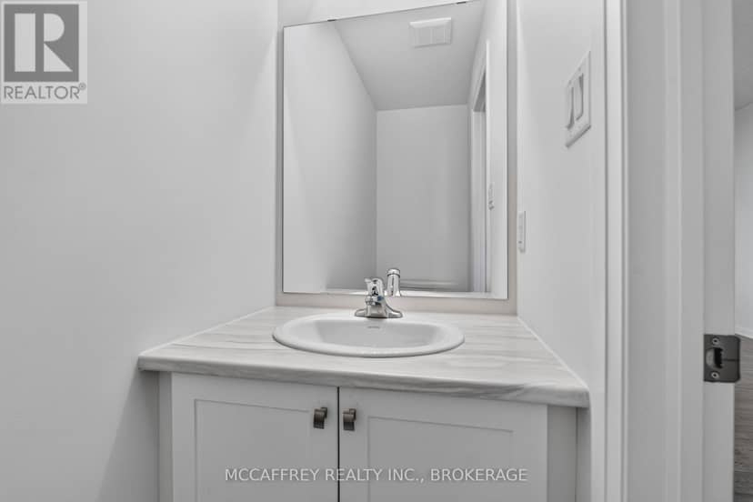 117 Windermere Boulevard — photo 22 of 40