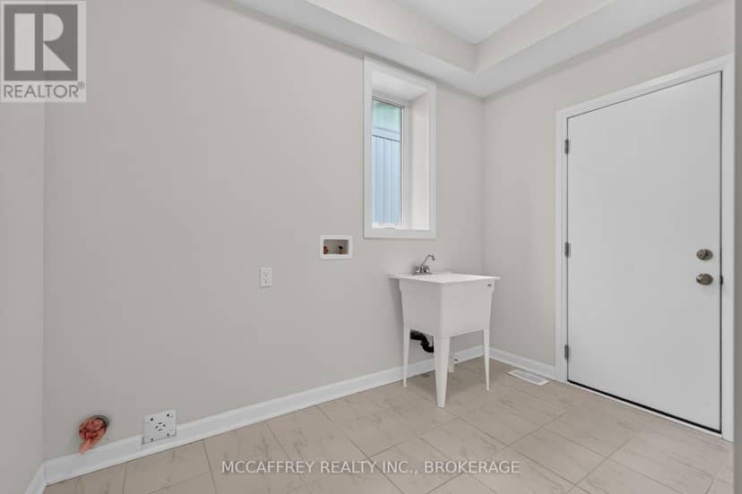 19 Oakmont Drive — photo 28 of 40