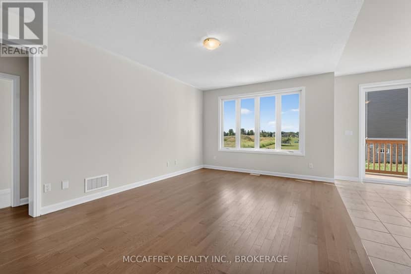19 Oakmont Drive, Loyalist, photo 6
