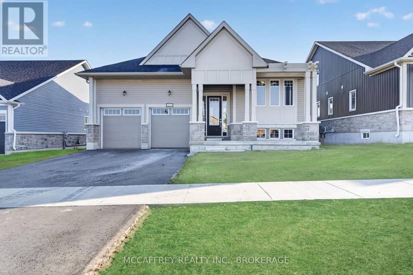 160 Country Club Drive, Loyalist