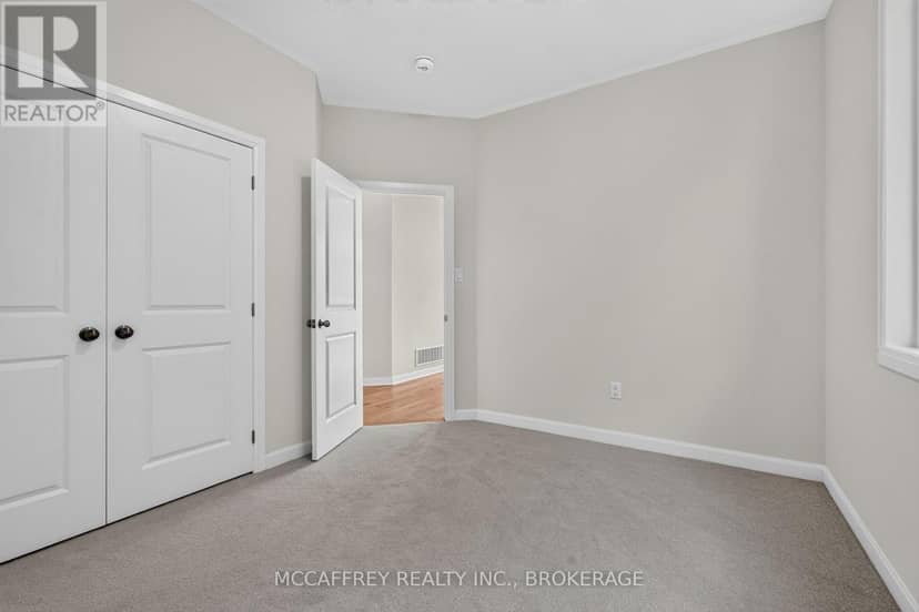 160 Country Club Drive — photo 26 of 40
